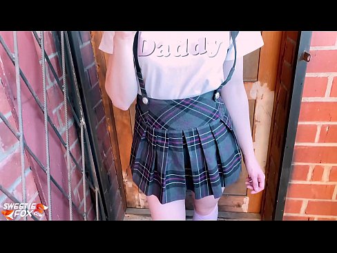 ❤️ Schoolgirl sucks a Dick go domhain agus fucks ionad ranganna. ️❌ Porn linn ️❤