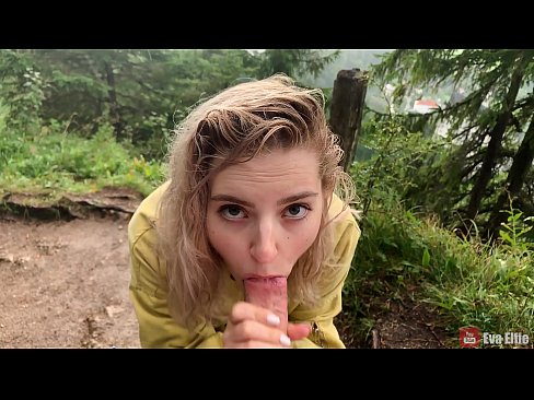 ❤️ Fáinleogann cailín cum tar éis blowjob poiblí - Eva Elfi ️❌  Porn  linn ️❤